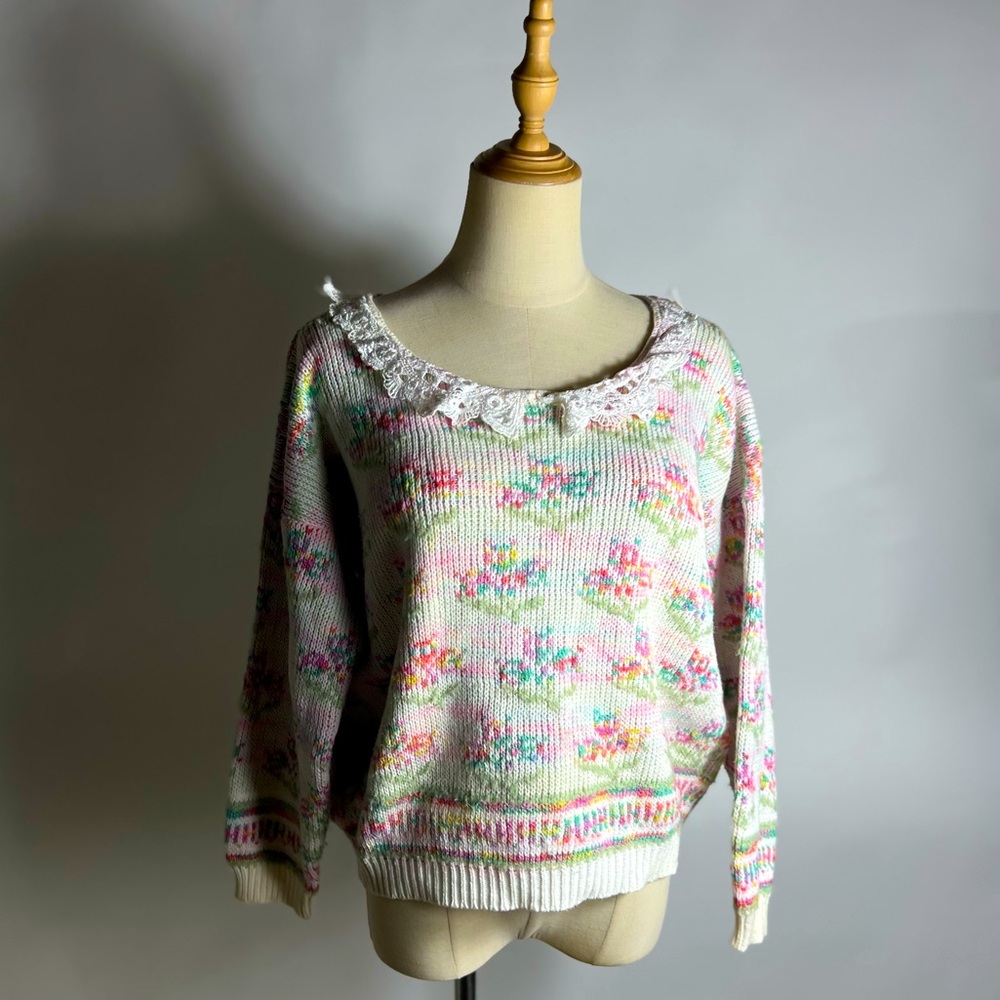 VINTAGE 80s Lace Collar Pastel Floral Tulip Sweater